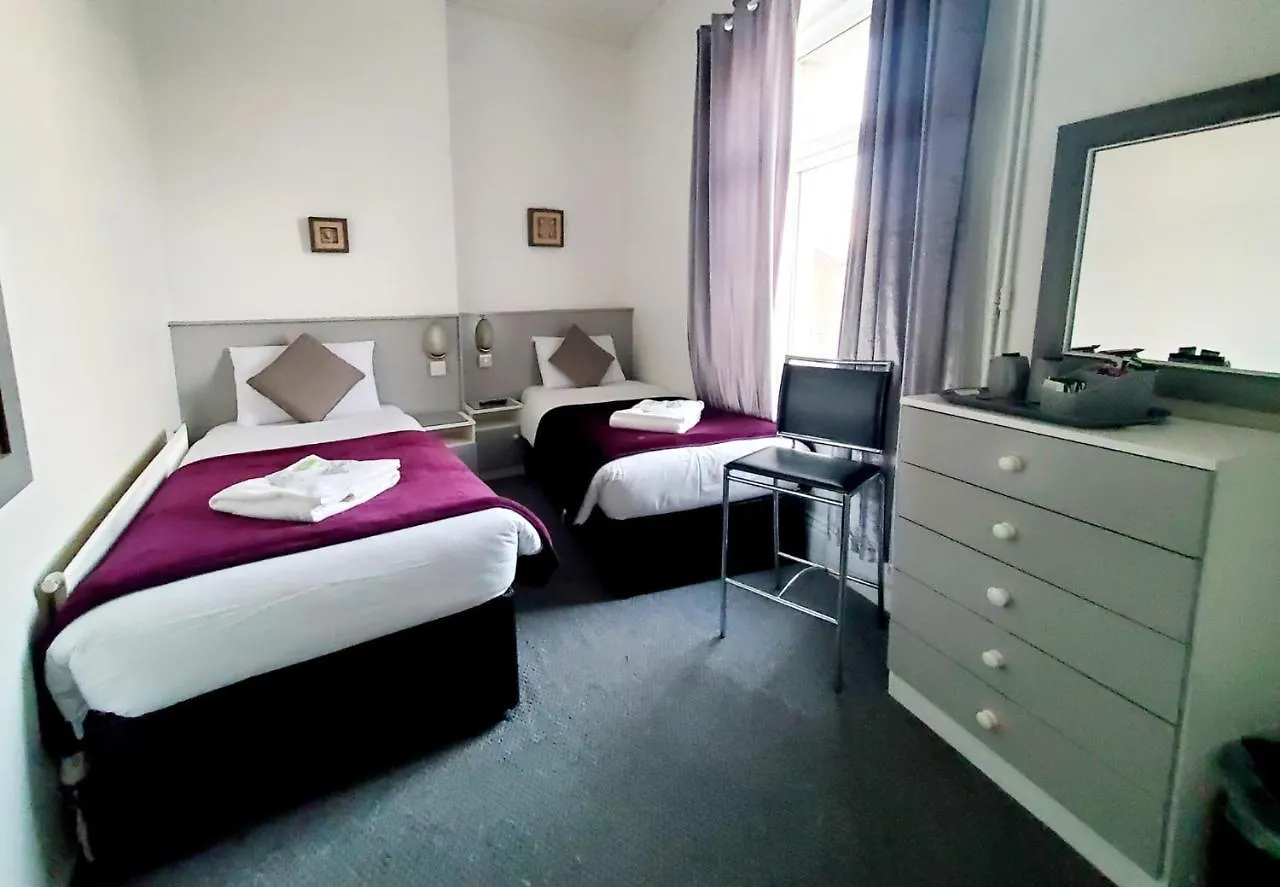Brooklyn Hotel Blackpool Guest house