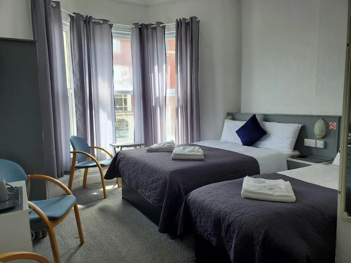Brooklyn Hotel Blackpool 3*,